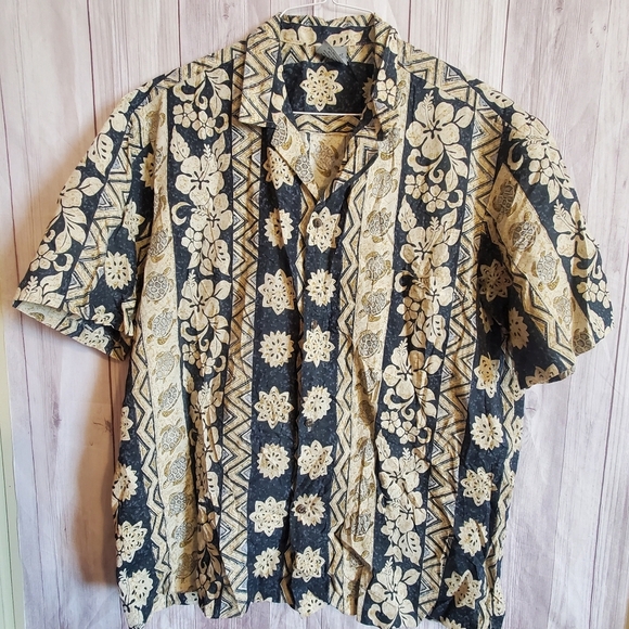 ROYAL CREATIONS HAWAIIN MEN BUTTON UP. XL. SHORT SLEEVE. - Picture 1 of 7